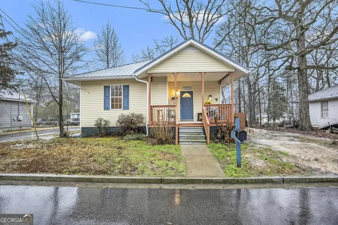 129 W 5TH ST, Monroe, GA 30655 Single Family Residence For Sale  MLS# 10239747 for Rent