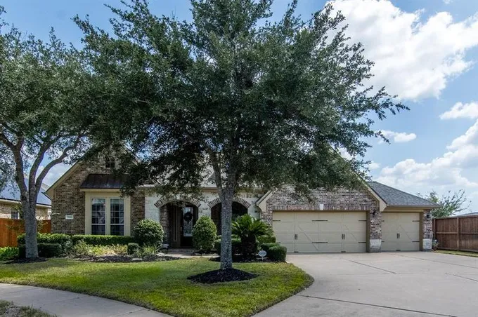 9102 Brownwood Bend Ct, Cypress, TX 77433 for Sale