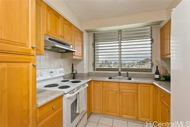 1212 Punahou Street 1503, Honolulu HI 96826 for Sale