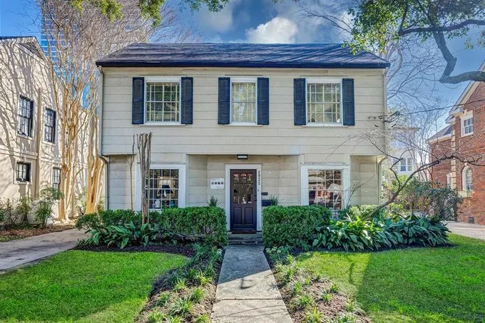 2935 Ferndale St, Houston, TX 77098 for Sale