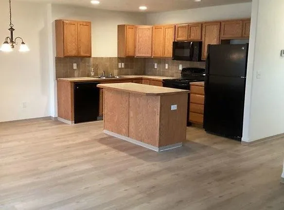 Airway Townhomes Garfield, Chandler, & Avalon Apartments - Airway Townhomes Garfield Chandler Avalon - Airway Heights, WA for Rent