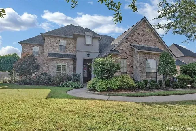 187 Waters Edge Dr, Shreveport, LA 71106  MLS# 20512834 for Sale
