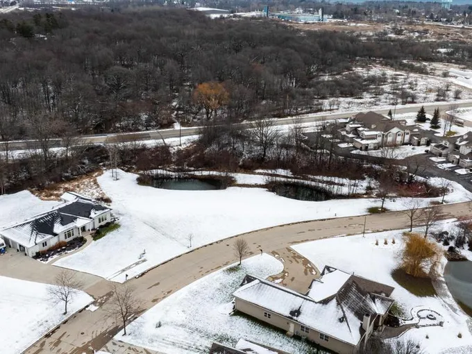 Lt1 Abbey Ridge Lane, Unit BLK2, Manitowoc, WI 54220 for Sale