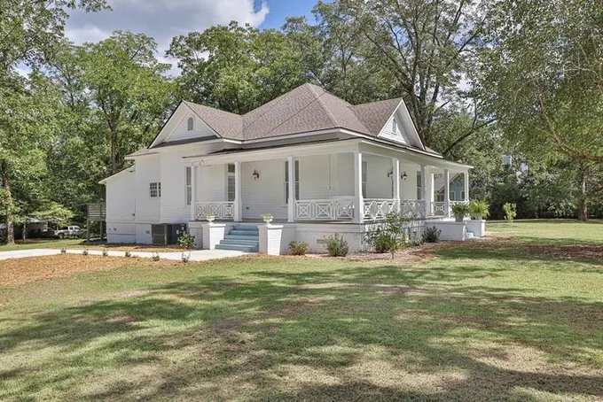 105 WILLIAMS AVE, PINE MOUNTAIN, GA 31822 Single Family Residence For Sale  MLS# 210128