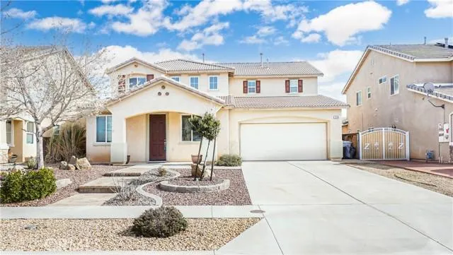13784 Coolidge, Oak Hills CA 92344 for Sale