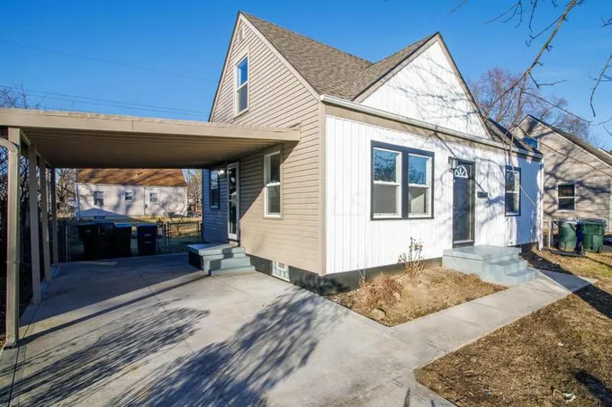 840 WAINWRIGHT DR, Columbus, OH 43224 Single Family Residence For Sale  MLS# 224003119 for Rent