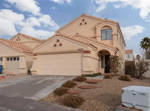 9524 Wooden Pier Way - Las Vegas, NV 89117 - Home For Rent