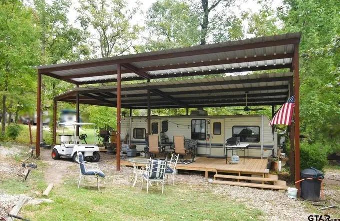 550 County Road 1977 #712-713, Yantis, TX 75497 for Sale