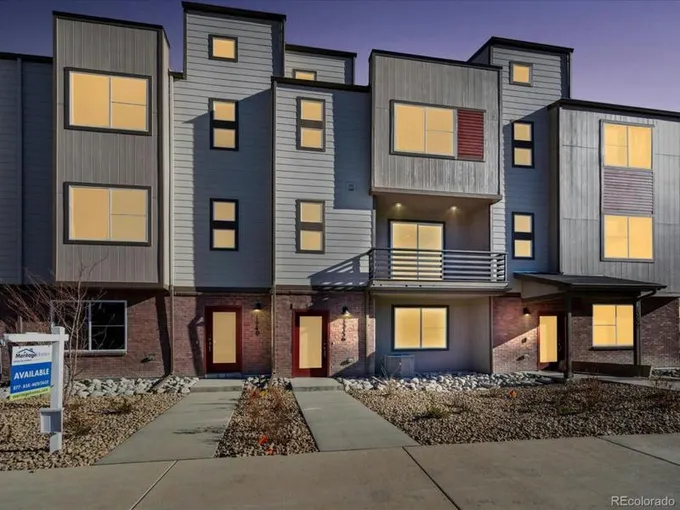 13736 VIA VARRA, Broomfield, CO 80020 Townhouse For Sale  MLS# 3897503