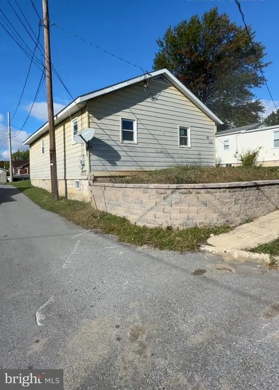 19 West Pine Street, Enola, PA 17025 for Sale