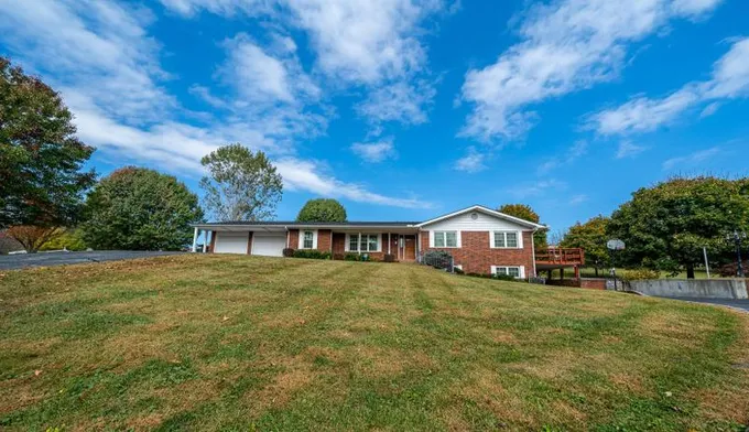 Olive Hill, Carter County, KY House for sale Property ID: 418545368