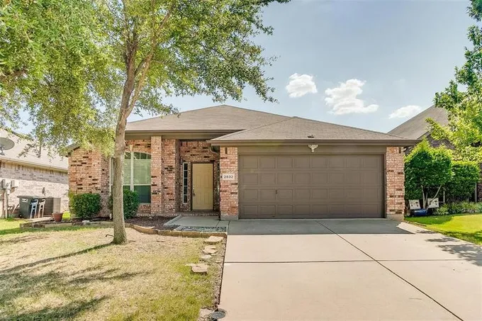 2832 Muskrat Dr, Fort Worth, TX 76244 for Rent