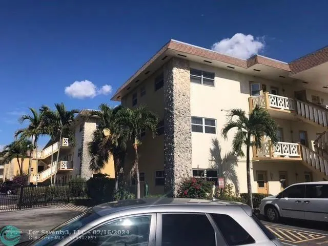 5121 W OAKLAND PARK BLVD APT 301, Lauderdale Lakes, FL 33313 Condo/Townhouse For Sale  MLS# F10417352