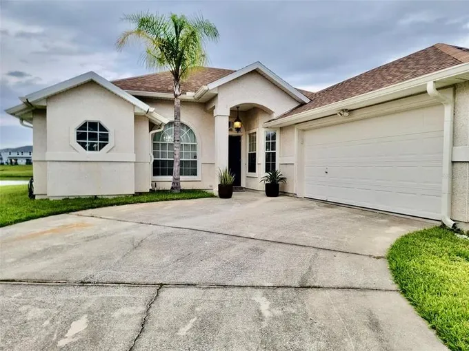 2701 Ravine Hill Drive, Middleburg, FL 32068 for Sale