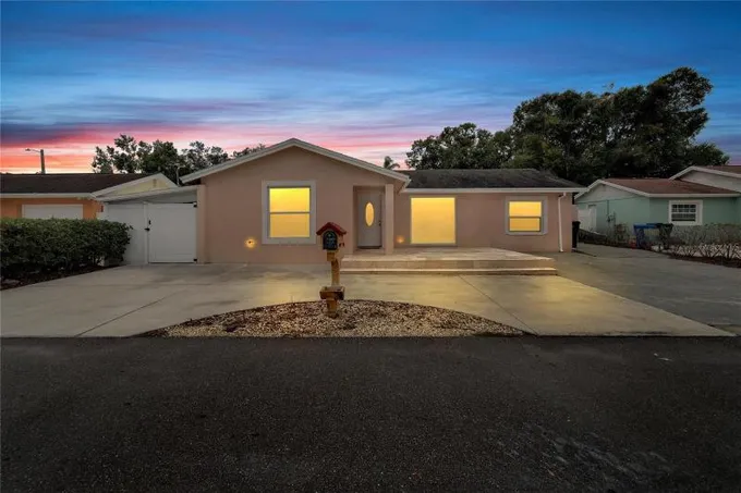 Tampa, Hillsborough County, FL House for sale Property ID: 418644663