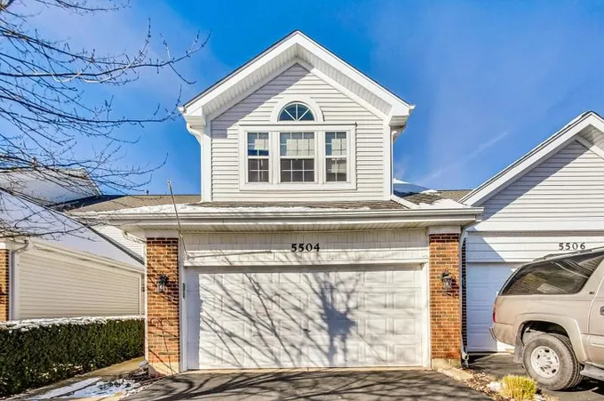 5504 Ridge Crossing, Hanover Park, IL 60133 - MLS 11950828 for Sale