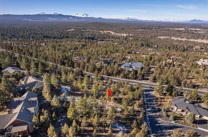 3399 NW Starview Drive, Bend, OR 97703  614605863 for Sale