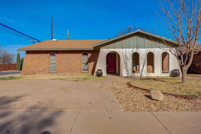 4720 65th Street, Lubbock, TX 79414 for Sale