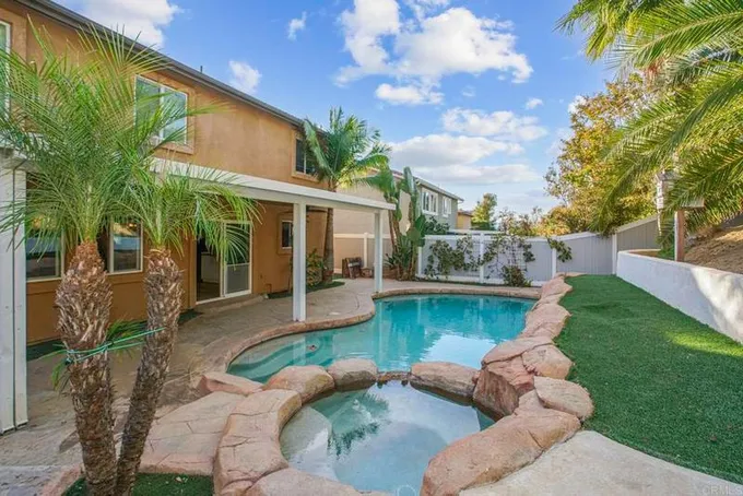 29232 Woodfall Drive, Murrieta, CA 92563 for Sale