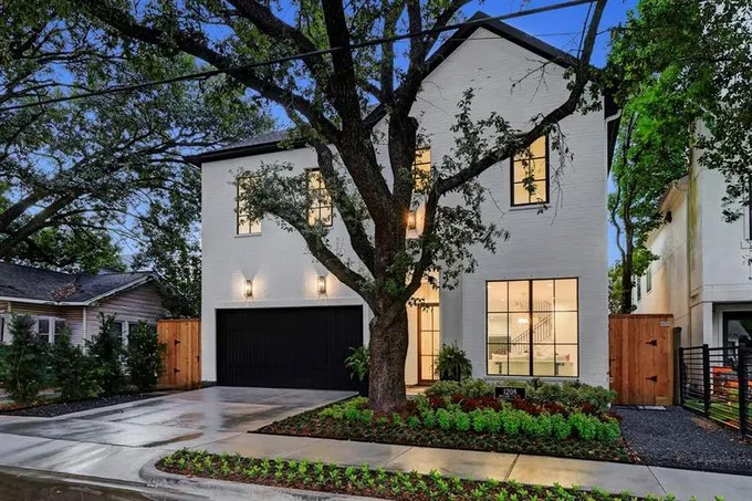 1208 Willard St, Houston, TX 77006 for Sale