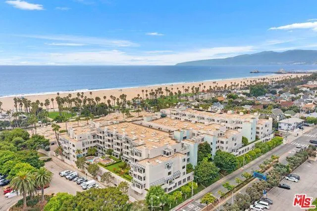 140 Ocean Park 419, Santa Monica CA 90405 for Sale