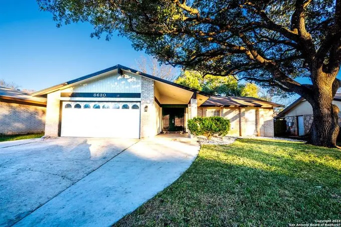 8630 BRISTLECONE ST, San Antonio, TX 78240-3727 for Sale