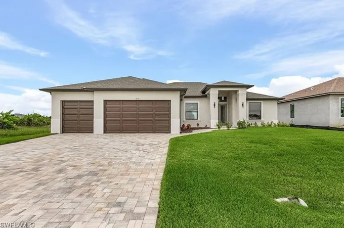1916 NW 34th Ave, Cape Coral, FL 33993 - MLS 223085009 for Sale