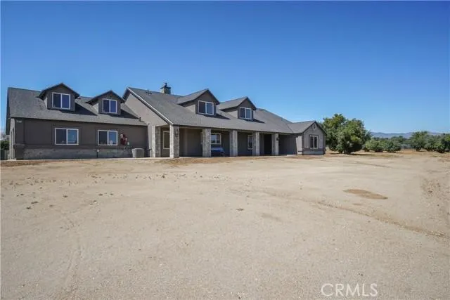 8625 White, Phelan CA 92371 for Sale