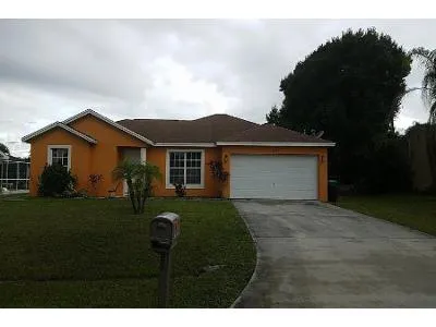 SE Joy Haven St for Sale