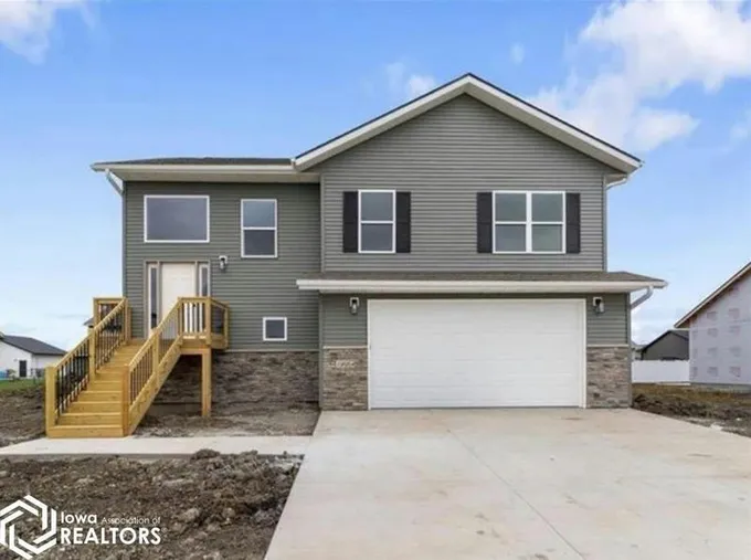 321 GALILEO DR, Riverside, IA 52327 Single Family Residence For Sale  MLS# 6314562