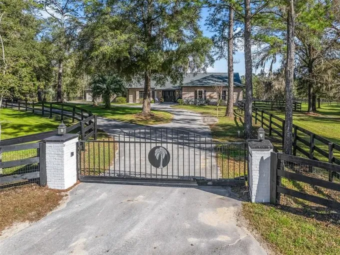 4001 Southwest 86th Terrace, Ocala, FL 34481 for Sale