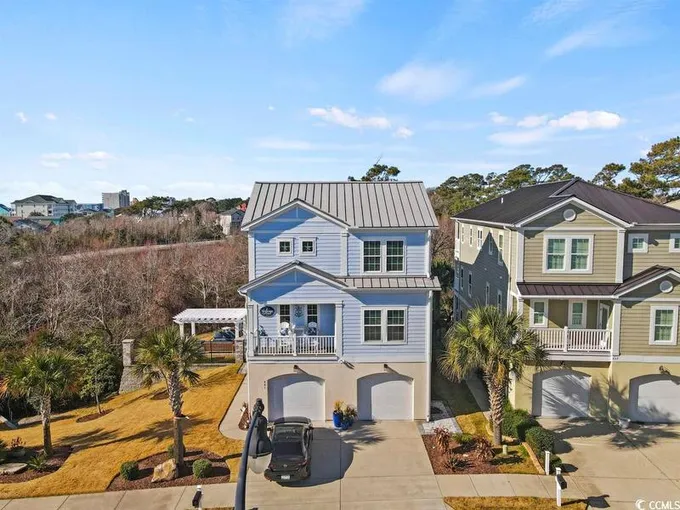 401 7th Ave. S, North Myrtle Beach, SC 29582  MLS# 2402250 for Sale
