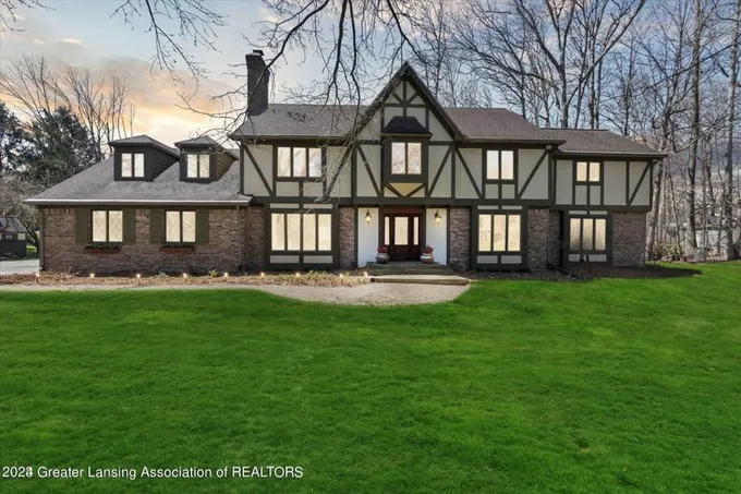 475 JUNEBERRY LN, Okemos, MI 48864 Single Family Residence For Sale  MLS# 278395