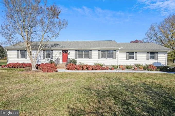 221 Prospect Bay Drive West, Grasonville, MD 21638 for Sale