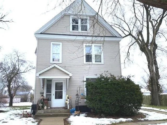 1020 Marquette Street, La Salle, IL 61301 for Sale