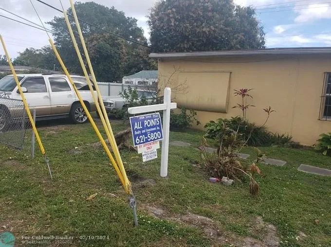 1910 NW 167th St, Miami Gardens, FL 33054 - MLS F10423300 for Sale