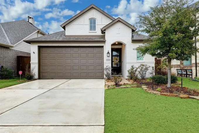 12219 CASTANO CREEK DR, Humble, TX 77346 Single Family Residence For Sale  MLS# 62925747