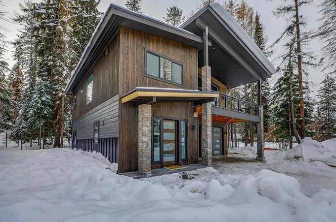 323 Running Horse Dr Unit B5, Mc Call, ID 83638  MLS# 540454 for Sale