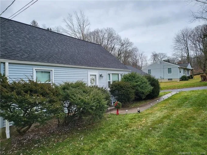 40 Stendahl Drive, Shelton, CT 06484 for Sale