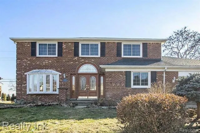 46491 STRATHMORE RD, Plymouth, MI 48170 Single Family Residence For Sale  MLS# 20240009127