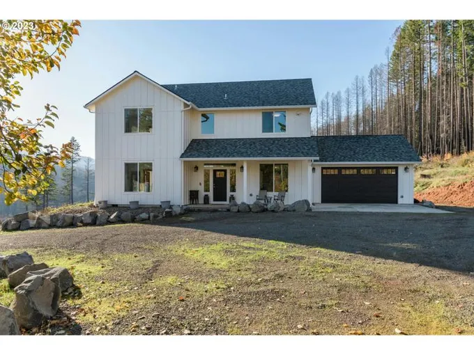 47555 MCKENZIE HWY, Vida, OR 97488 Single Family Residence For Sale  MLS# 23517177