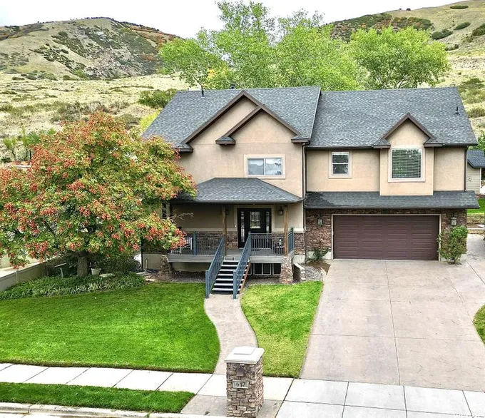 647 S Island View Dr E, Centerville, UT 84014 - MLS 1952055 for Sale