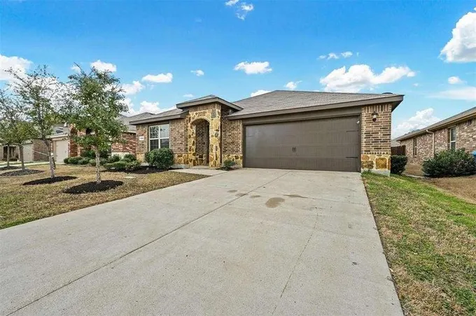 2319 Julia Lane, Forney, TX 75126  625119794 for Sale
