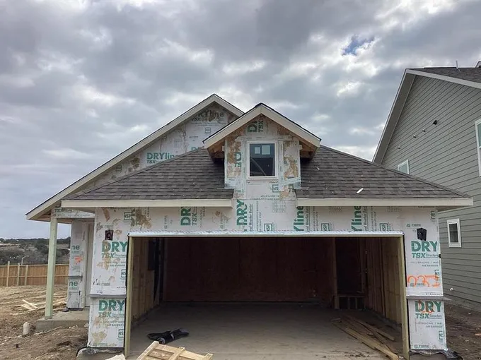 237 Travis Ln, Liberty Hill, TX 78642 for Sale