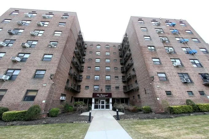 TH ST # A76, Hollis, NY 11423 Condominium For Sale  MLS# 3518610