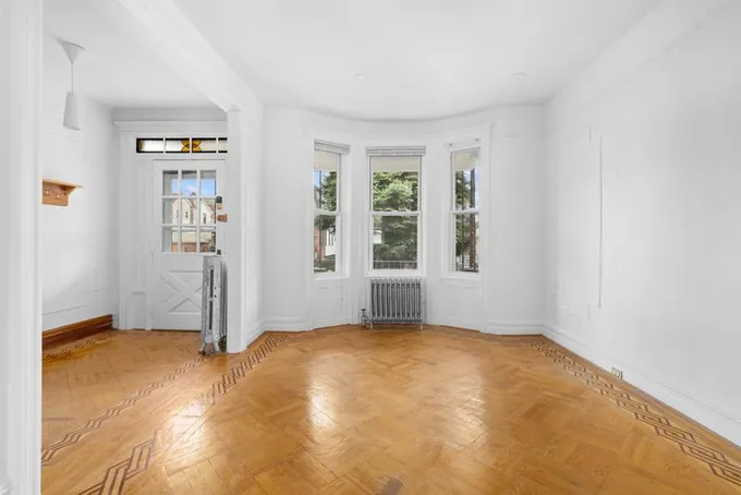 118 East 28th Street for Rent