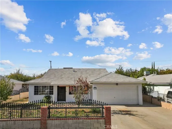 38721 32nd Street East, Palmdale, CA 93550 for Sale