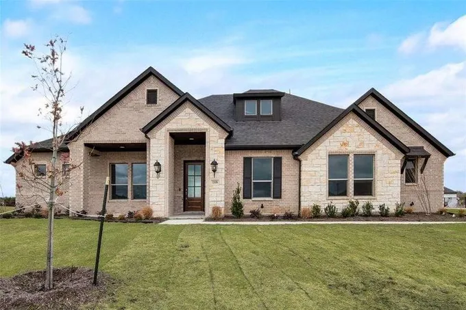 1108 Barrix Drive, Forney, TX 75126  613427197 for Sale