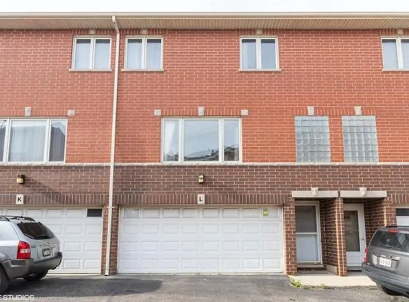 3410 S Wolcott Ave #L - Chicago, IL 60608 - Home For Rent