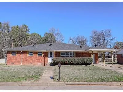 W Bristow Dr for Sale